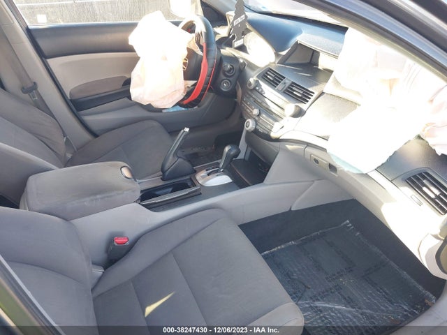 2011 HONDA ACCORD SDN 1HGCP2F32BA065436 Photo 4