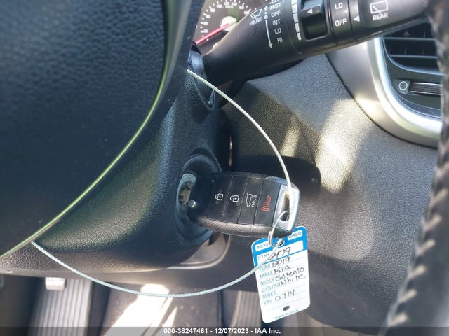 KIA Sorento 3.3l S 2019 5XYPG4A51KG600714 Image 11