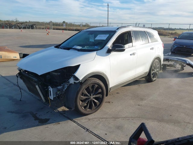 KIA Sorento 3.3l S 2019 5XYPG4A51KG600714 Image 2