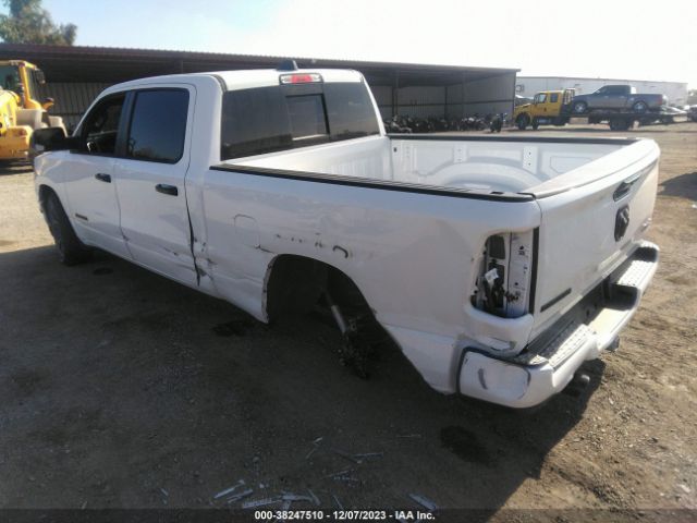2023 RAM 1500 1C6SRFMT6PN624511 Photo 2