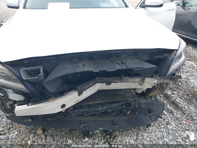 Genesis G80 3.8 2018 KMHGN4JE6JU230486 Image 6