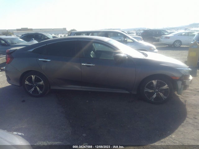 Honda Civic Touring 2016 2HGFC1F92GH657063 Image 13
