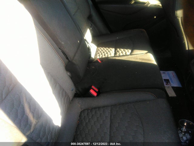 Chevrolet EQUINOX LT 2018 2GNAXSEV3J6345443 Image 8
