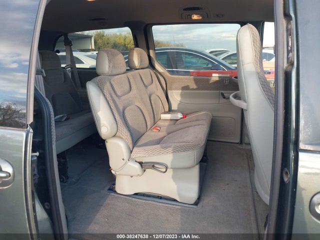 2000 DODGE GRAND CARAVAN SE VIN: 1B4GP44G5YB519518