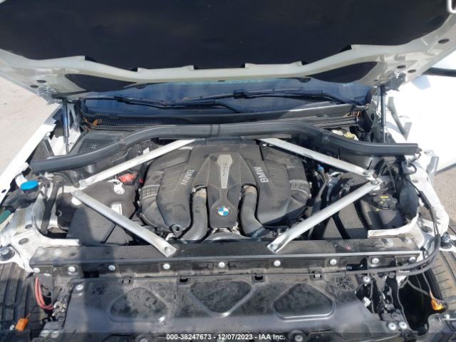 5UXCX4C59KLS38937 BMW X7 Xdrive50i