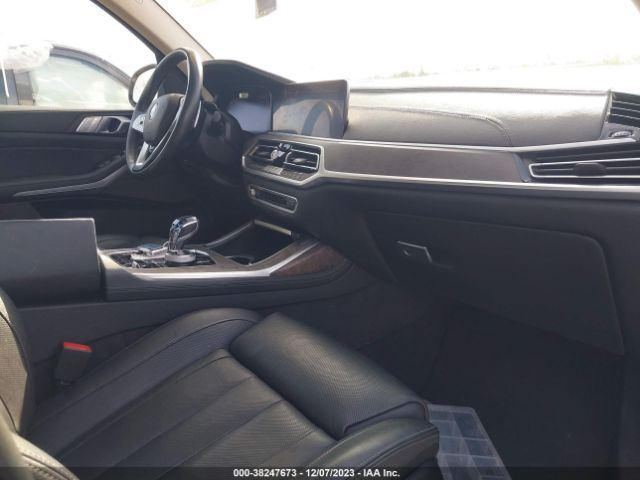 5UXCX4C59KLS38937 BMW X7 Xdrive50i