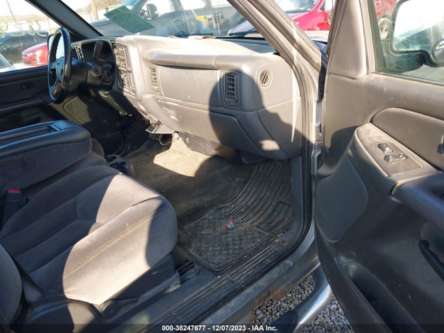 2007 GMC SIERRA 1500 CLASSIC SLE1 VIN: 2GTEK13Z471101802