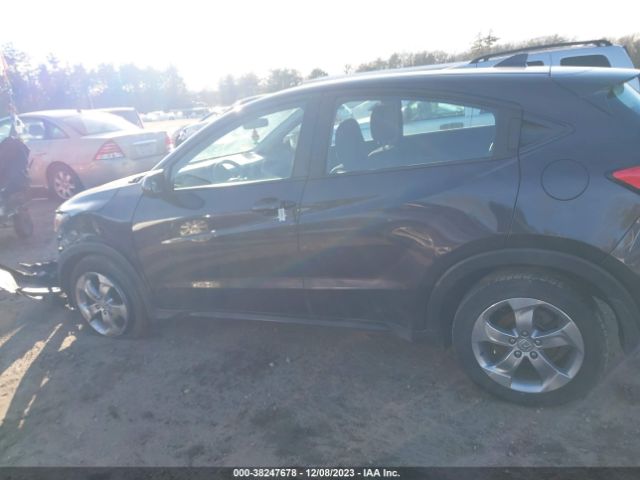 3CZRU6H35JM732159 Honda HR-V LX