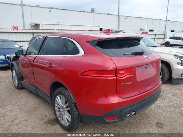 2017 JAGUAR F-PACE SADCK2BN7HA086106 Photo 2