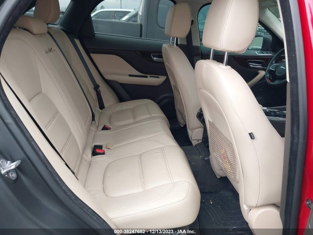 2017 JAGUAR F-PACE SADCK2BN7HA086106 Photo 7