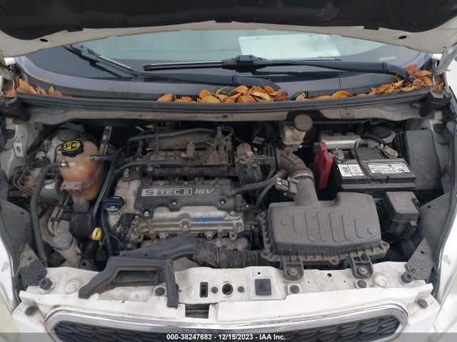 Chevrolet Spark 1lt Auto 2014 KL8CD6S95EC556366 Image 10
