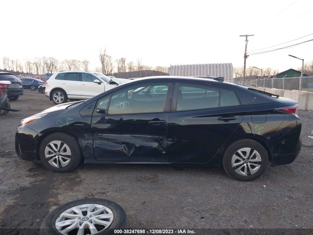 Toyota Prius Two 2017 JTDKBRFU7H3057078 Image 14