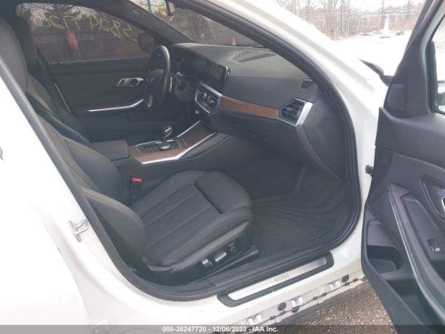 3MW5R7J08L8B44678 BMW 3 Series 330i Xdrive