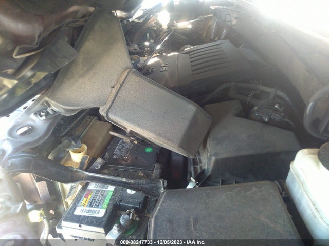 Toyota HIGHLANDER 2014 5TDBKRFH9ES042420 Image 10