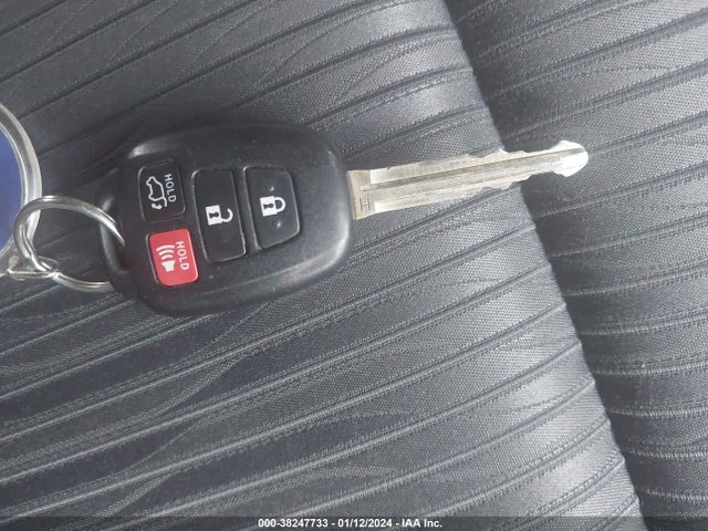 Toyota HIGHLANDER 2014 5TDBKRFH9ES042420 Image 11