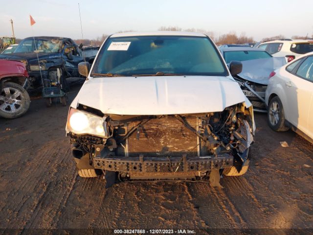2C4RDGBG0KR713925 Dodge Grand Caravan Se