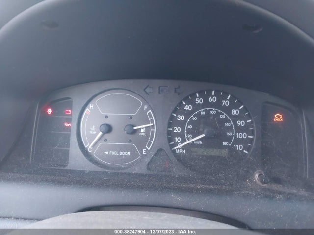 2000 TOYOTA COROLLA VE VIN: 2T1BR12EXYC288558