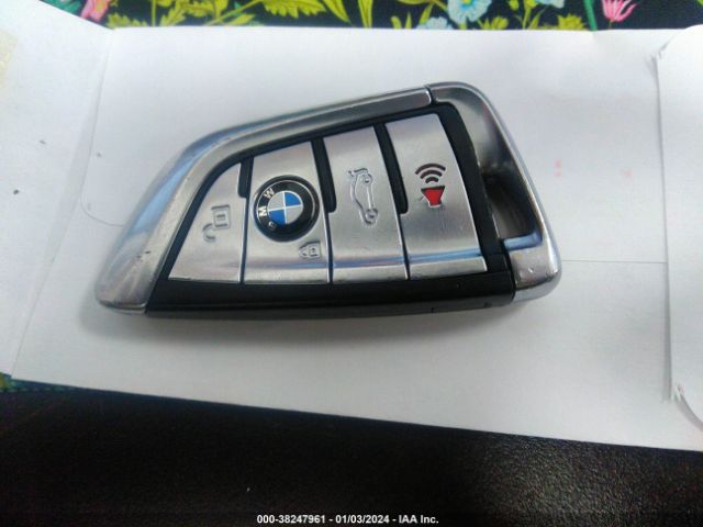 2016 BMW 740I WBA7E2C58GG546997 Photo 10