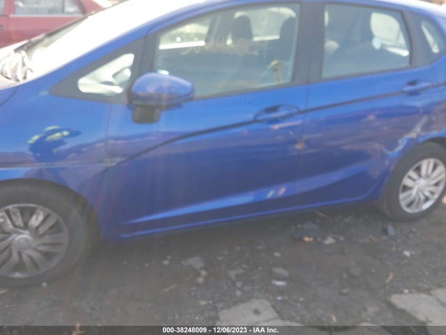 2015 HONDA FIT LX VIN: 3HGGK5H54FM718633