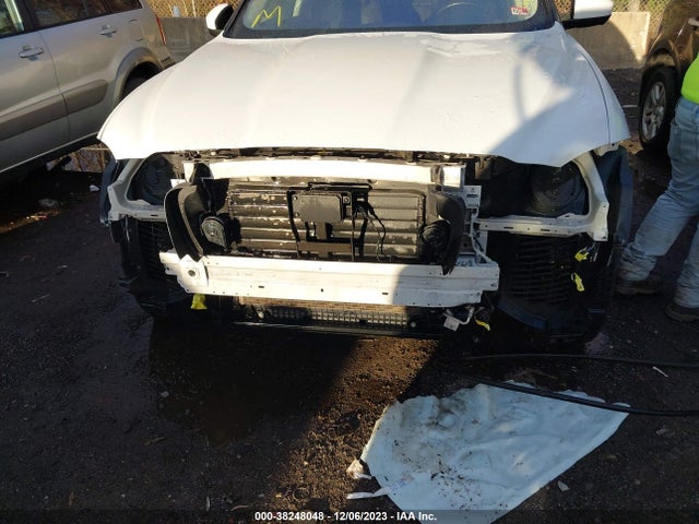 2017 JAGUAR F-PACE SADCL2BV2HA892240 Photo 5