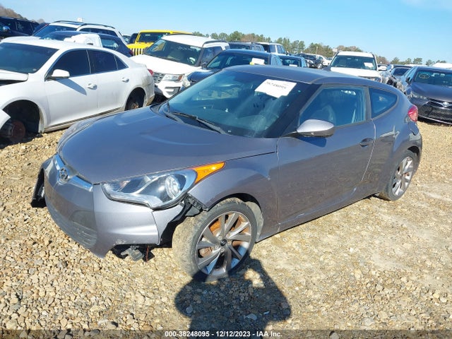 Hyundai Veloster 2017 KMHTC6AD9HU310785 Image 2