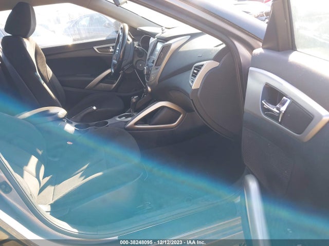 Hyundai Veloster 2017 KMHTC6AD9HU310785 Image 5