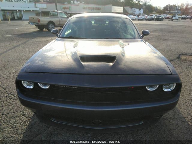 2C3CDZDJ6FH850457 Dodge Challenger Srt 392