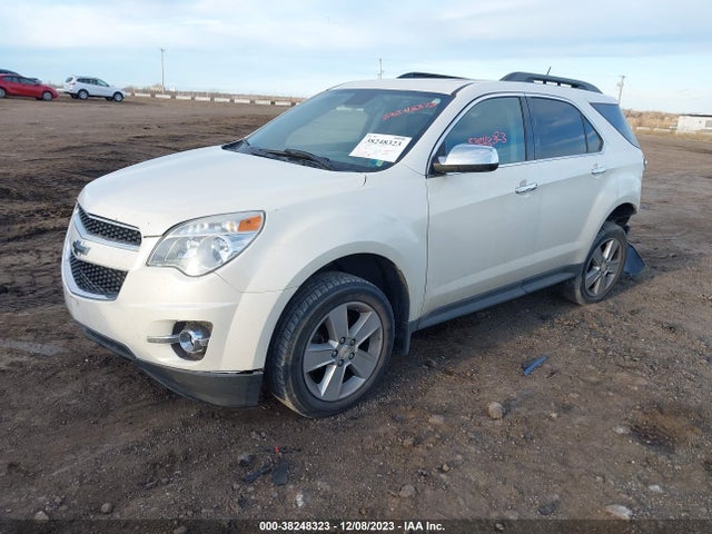 Chevrolet EQUINOX LT 2015 1GNALCEKXFZ125008 Image 2
