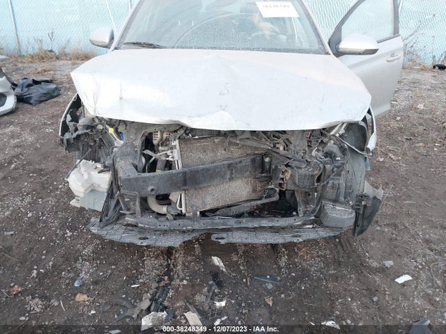 Hyundai ACCENT SE 2018 3KPC24A3XJE023916 Image 6
