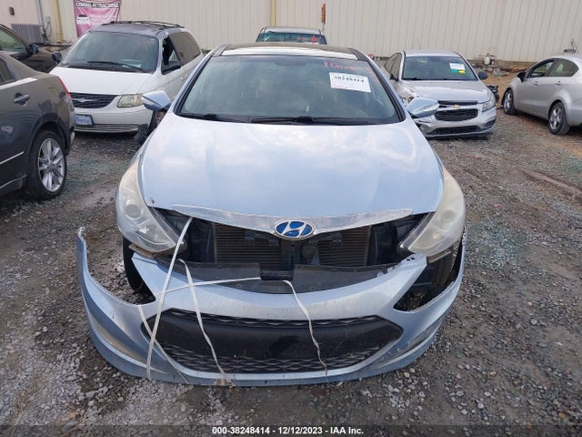 Hyundai Sonata Hybrid Limited 2015 KMHEC4A48FA132217 Image 12