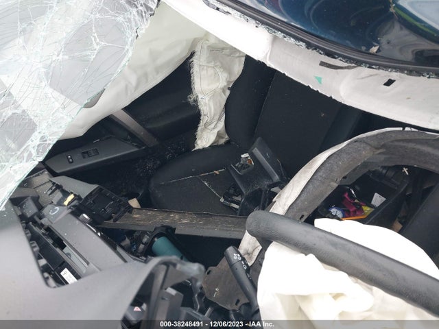 Toyota RAV4 LE 2017 JTMBFREV3HJ710063 Image 5