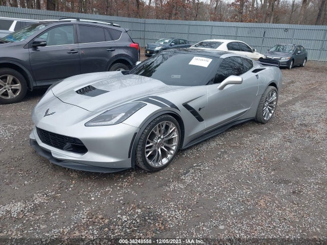 Chevrolet Corvette 1lt 2016 1G1YB2D70G5108446 Image 2
