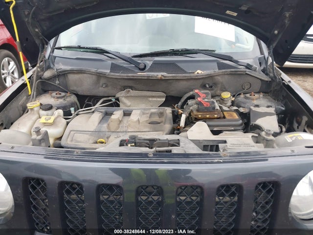 2015 JEEP PATRIOT LATITUDE VIN: 1C4NJRFB2FD105771
