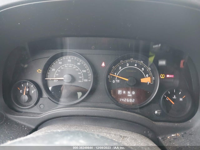 2015 JEEP PATRIOT LATITUDE VIN: 1C4NJRFB2FD105771