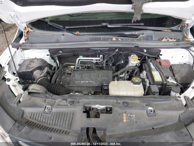 Chevrolet TRAX LS 2019 3GNCJKSB7KL351523 Image 10