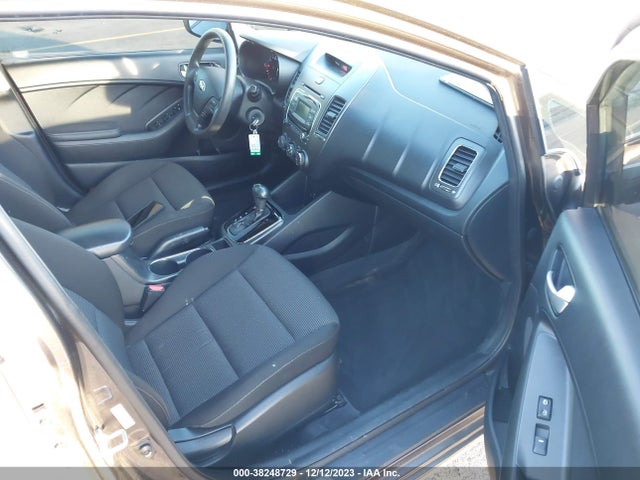 2017 KIA FORTE LX VIN: 3KPFK4A70HE025443