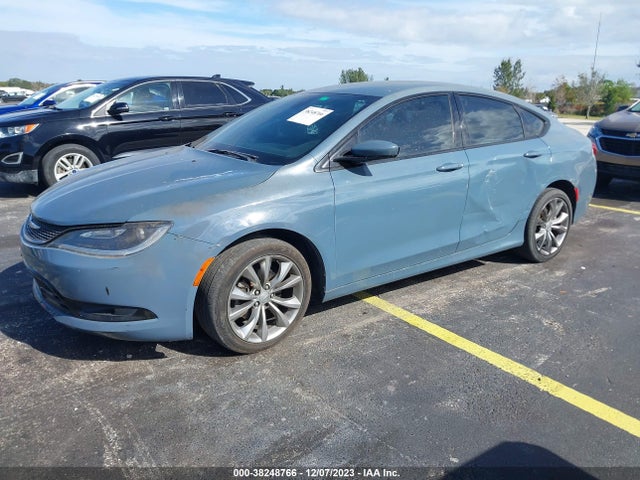 Chrysler 200 S 2015 1C3CCCBB0FN585389 Image 2