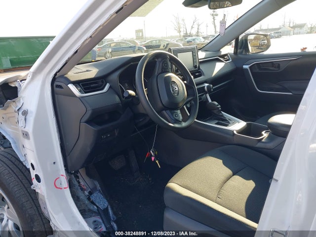 Toyota RAV4 LE 2022 2T3H1RFV6NW209351 Image 5