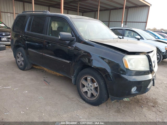 2011 HONDA PILOT TOURING VIN: 5FNYF3H96BB016407