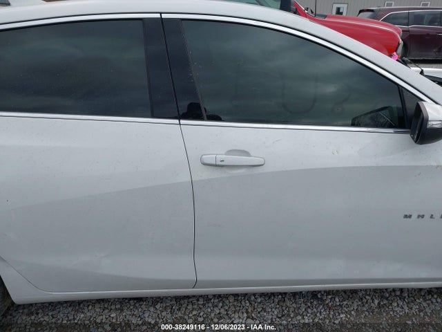 Chevrolet MALIBU LT 2018 1G1ZD5ST1JF270538 Image 13