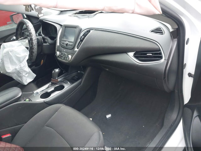 Chevrolet MALIBU LT 2018 1G1ZD5ST1JF270538 Image 5