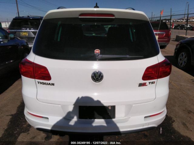 WVGAV7AX3GW008476 Volkswagen Tiguan R-line