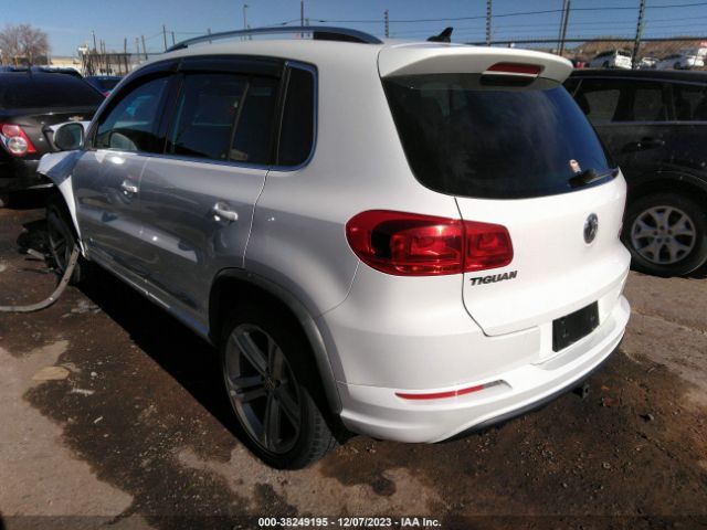 WVGAV7AX3GW008476 Volkswagen Tiguan R-line