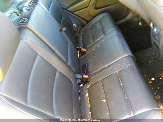 WVGAV7AX3GW008476 Volkswagen Tiguan R-line