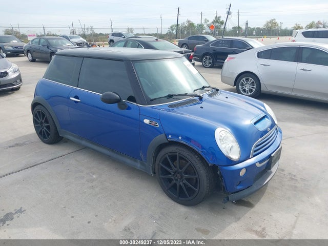 2005 MINI COOPER S WMWRE33475TD96295 Photo 5