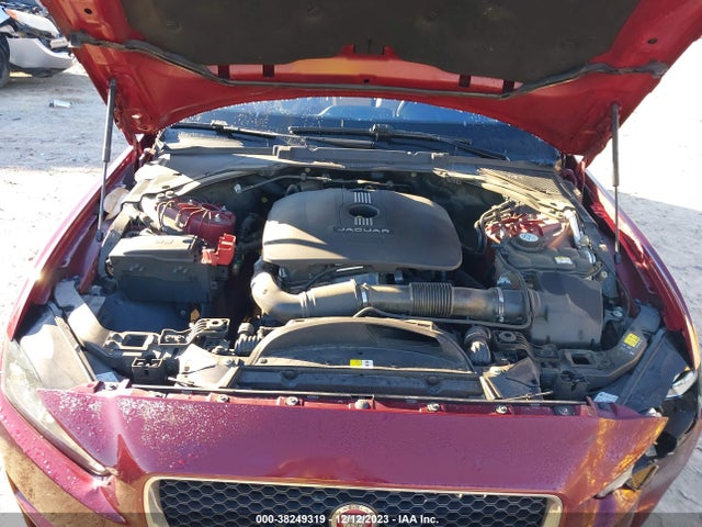 2017 JAGUAR XE SAJAD4BG7HA972714 Photo 9