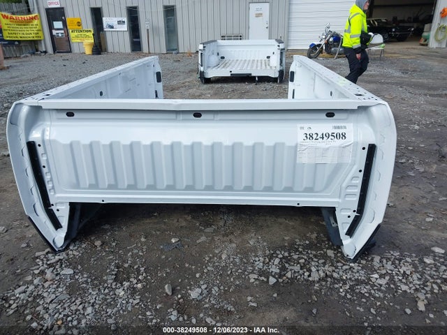 Chevrolet Truck 2022 TRUCK BED ONLY Image 10