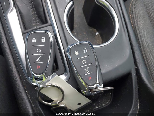 2019 CHEVROLET EQUINOX LT VIN: 2GNAXLEX9K6129153