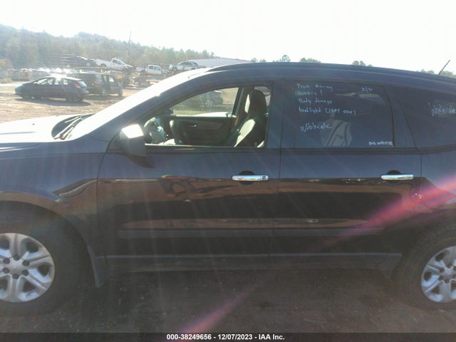 Chevrolet Traverse Ls 2017 1GNKRFED3HJ218184 Image 14