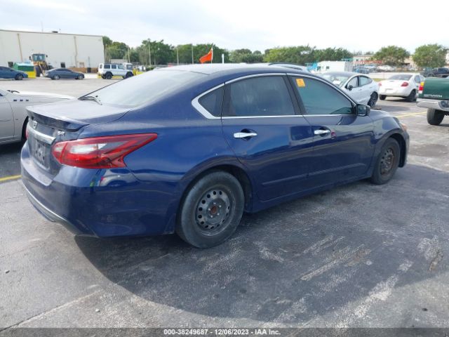 1N4AL3AP0HN305141 Nissan Altima 2.5 Sr